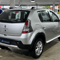 SANDERO STEPWAY 1.6 HI-FLEX